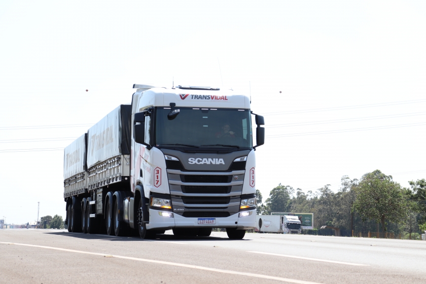 6 PASSOS PARA CONTRATAR A MELHOR TRANSPORTADORA