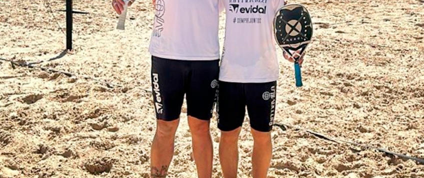 Atletas Francesco e Sapo conquistam pontos no Ranking ITF em torneio de beach tennis em Viamão